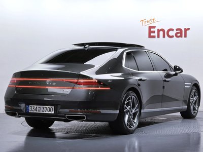 صورة 4 لـ 2022 GENESIS G90 (RS4)