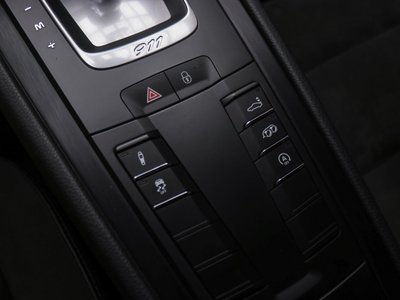2018 Porsche 911 — миниатюра 14