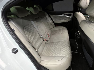 2022 Genesis THE NEW G70 thumbnail 21
