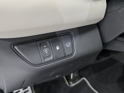 2022 Genesis THE NEW G70 thumbnail 14