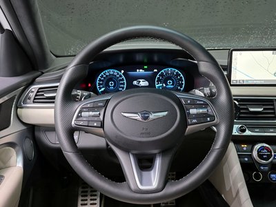 2022 Genesis THE NEW G70 thumbnail 15