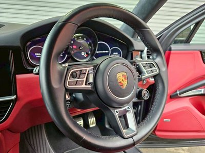 2019 Porsche CAYENNE 照片 8