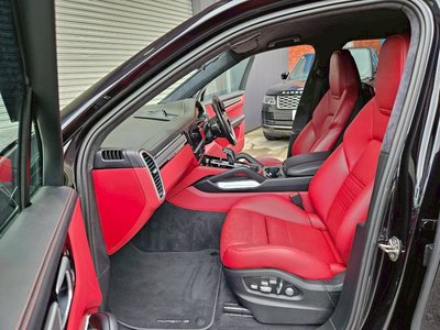 2019 Porsche CAYENNE 缩略图 16