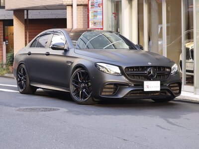 MERCEDES-BENZ E-CLASS AMG