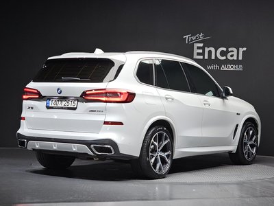 صورة 5 لـ 2021 BMW X5