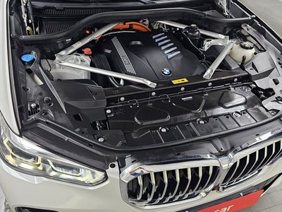 صورة 7 لـ 2021 BMW X5