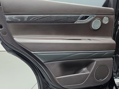 2022 Genesis GV80 — миниатюра 15
