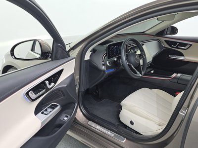 MERCEDES-BENZ E-CLASS - 10