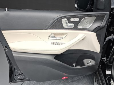 2023 Mercedes-BENZ GLS thumbnail 14