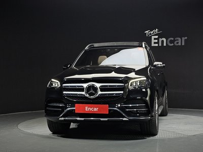 2023 Mercedes-BENZ GLS photo 2