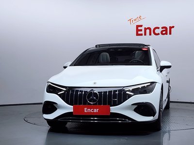 2022 Mercedes-BENZ EQE 照片 2