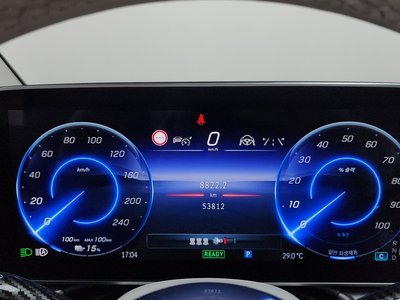 صورة مصغرة 11 لـ 2022 Mercedes-BENZ EQE