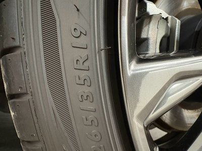 صورة 15 لـ 2025 Lexus IS