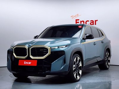 BMW XM - 1