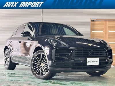 2019 Porsche MACAN photo 1