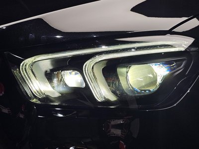 صورة 9 لـ 2022 Mercedes-BENZ GLE