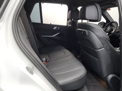 صورة مصغرة 12 لـ 2025 BMW X5