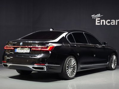 صورة 4 لـ 2022 BMW 7 SERIES