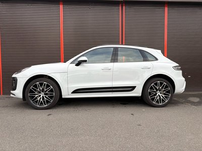 PORSCHE MACAN - 3