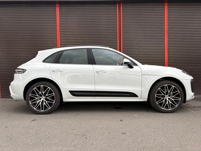 PORSCHE MACAN - 6