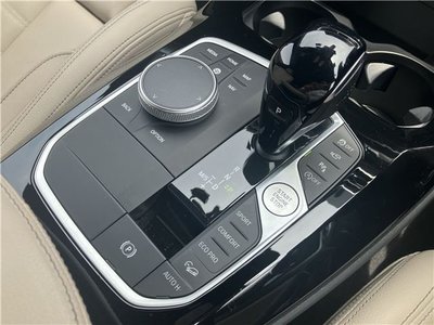 2022 BMW X3 — миниатюра 48