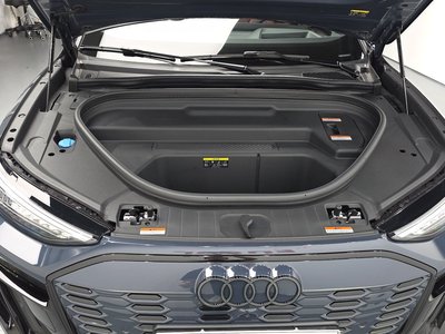 2025 AUDI SQ6 E-TRON 照片 7