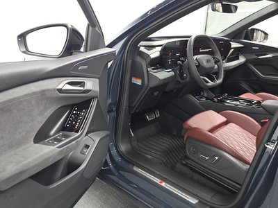 2025 AUDI SQ6 E-TRON 照片 10