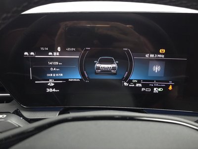 2025 AUDI SQ6 E-TRON 照片 8