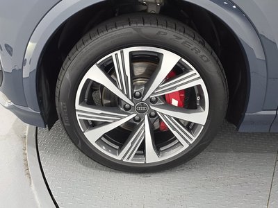 2025 AUDI SQ6 E-TRON 照片 6