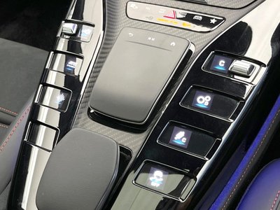 2024 Mercedes-BENZ GT AMG 缩略图 34