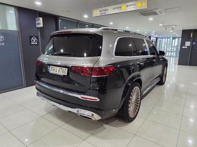 MERCEDES-BENZ GLS - 5
