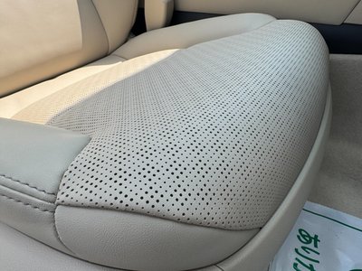 2025 Toyota LAND CRUISER 300 — миниатюра 37