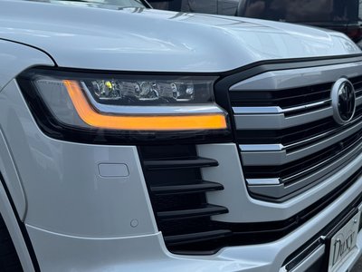2025 Toyota LAND CRUISER 300 — миниатюра 20