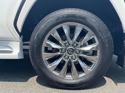 2025 Toyota LAND CRUISER 300 — миниатюра 78