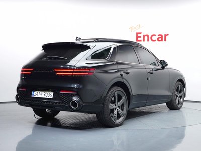 صورة 3 لـ 2024 Genesis GV70