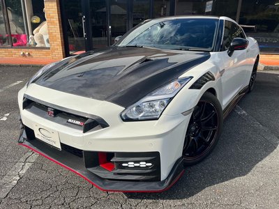 NISSAN GT-R