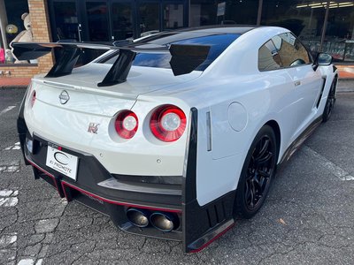 NISSAN GT-R - 4