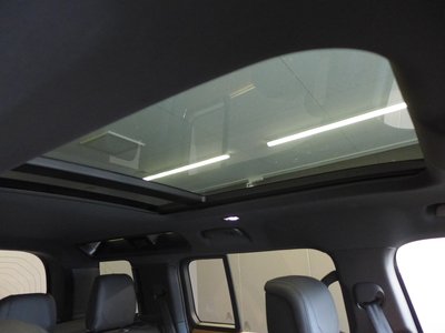 2023 LAND Rover DEFENDER — миниатюра 13