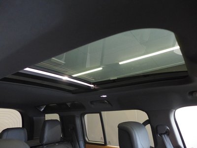 2023 LAND Rover DEFENDER — миниатюра 14