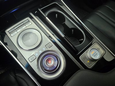 GENESIS GV80 - 9