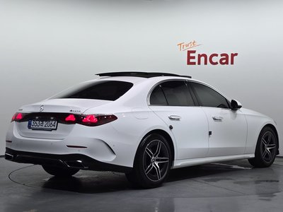 2024 Mercedes-BENZ E-CLASS 照片 4
