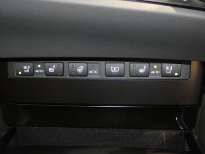 صورة مصغرة 51 لـ 2024 Lexus ES