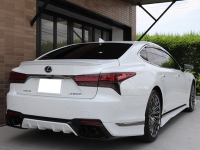 2021 Lexus LS — миниатюра 11