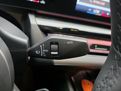 2026 BMW 5 SERIES — миниатюра 35