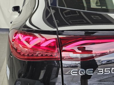 صورة 10 لـ 2023 Mercedes-BENZ EQE