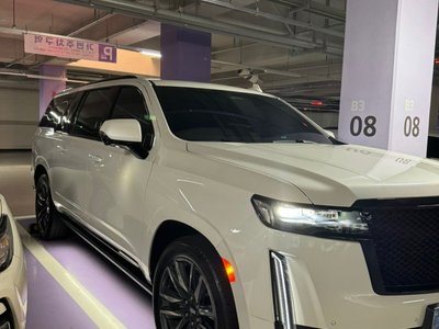 CADILLAC ESCALADE 5TH GENERATION - 1