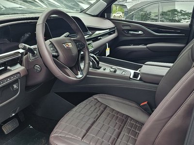 CADILLAC ESCALADE 5TH GENERATION - 4