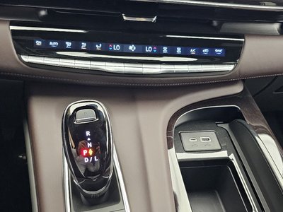 CADILLAC ESCALADE 5TH GENERATION - 8