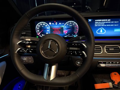 MERCEDES-BENZ GLE - 8