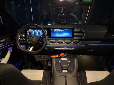MERCEDES-BENZ GLE - 9